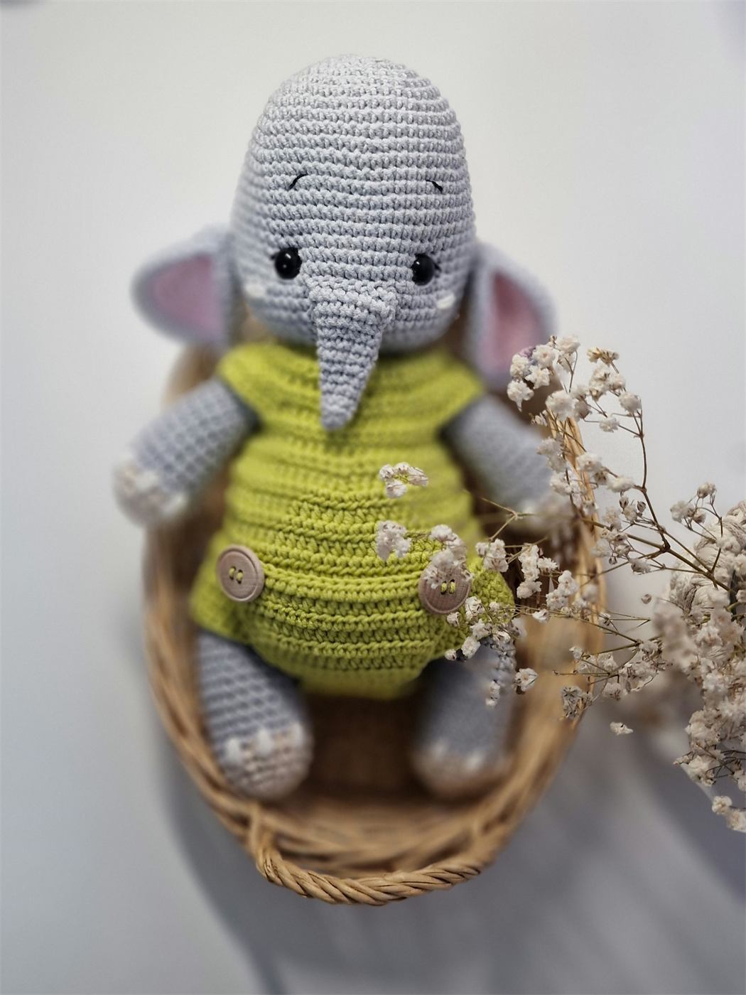 Elefantito Paolo — amigurumi tejido a mano por Trufitas Artesanas