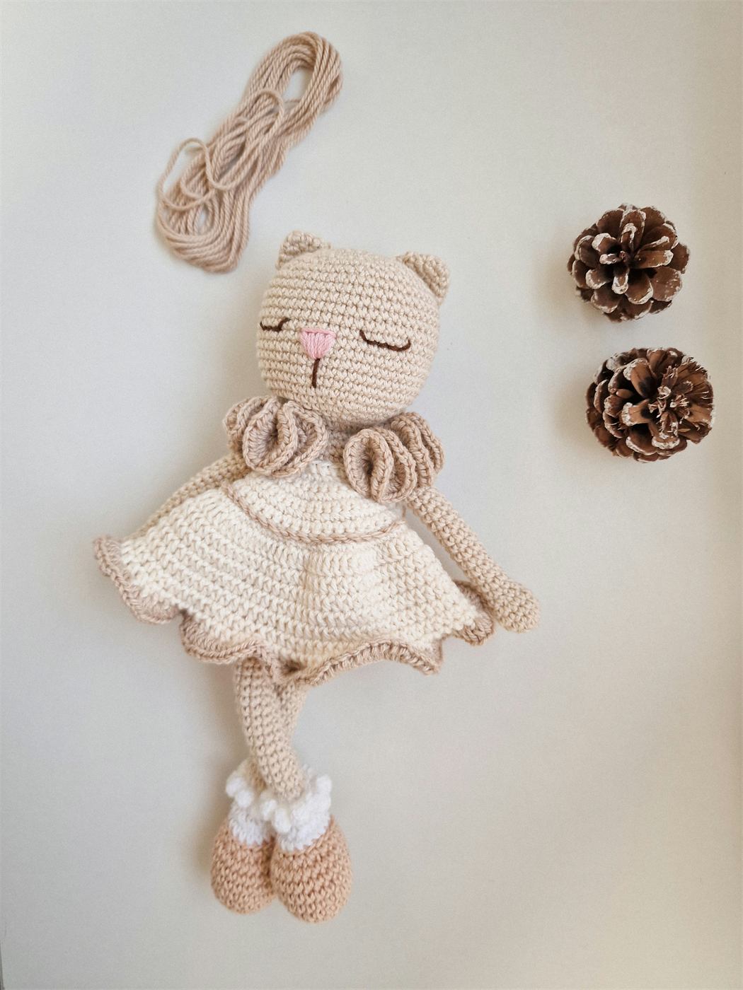 Gatita Mariona — amigurumi tejido a mano por Trufitas Artesanas