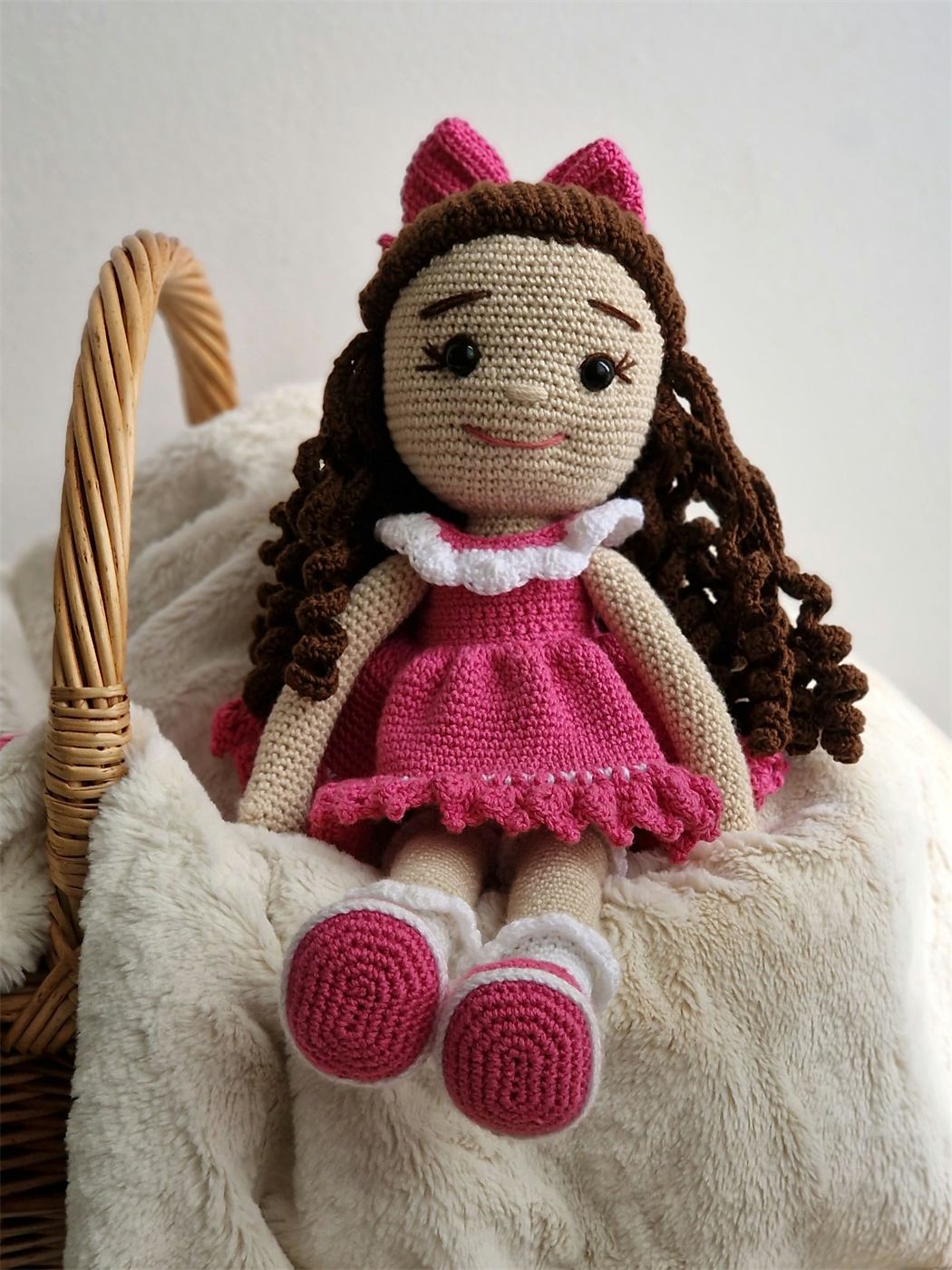 Muñeca Ariadna — amigurumi tejido a mano por Trufitas Artesanas