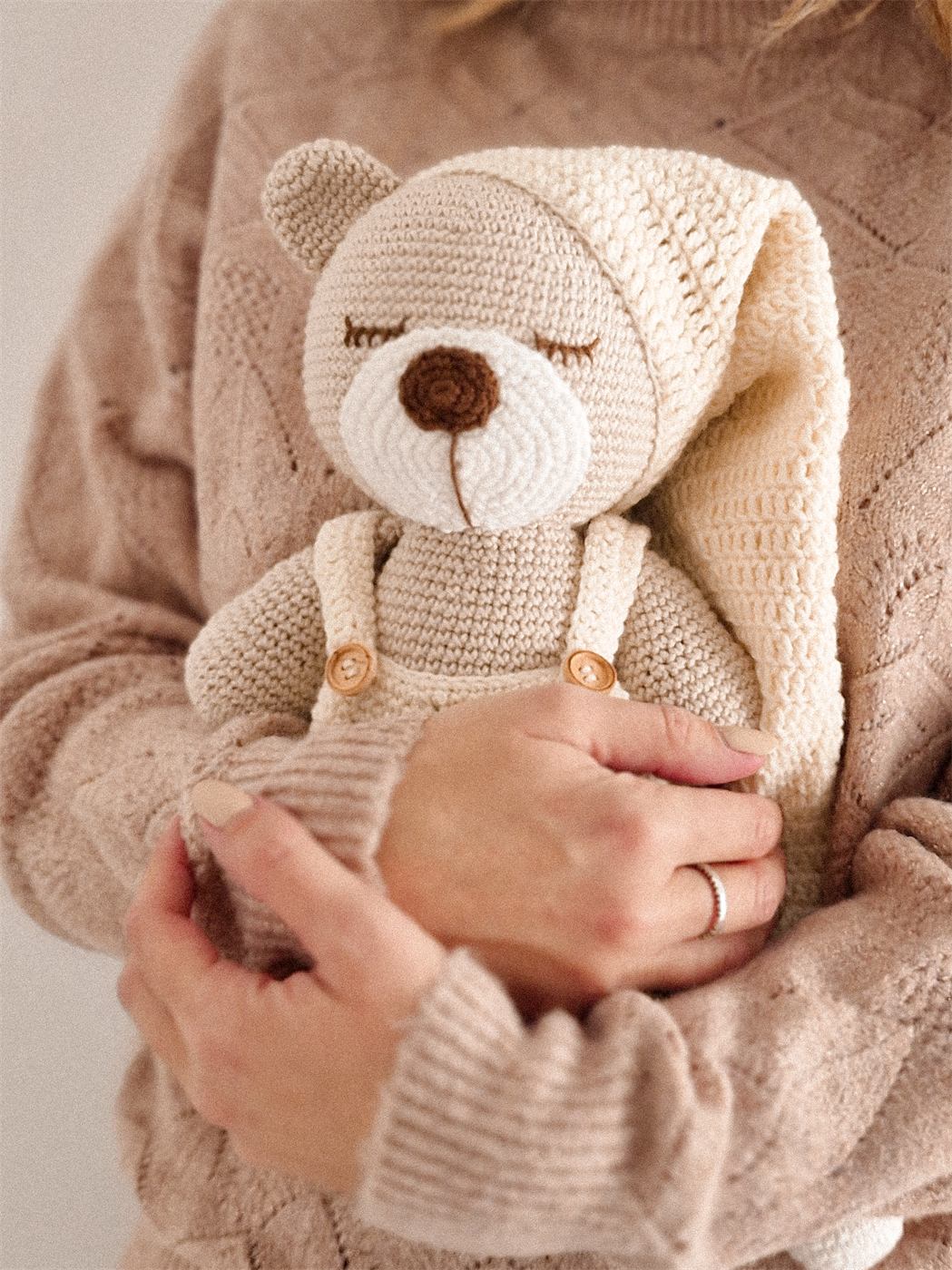 Osito Soñador — amigurumi tejido a mano por Trufitas Artesanas
