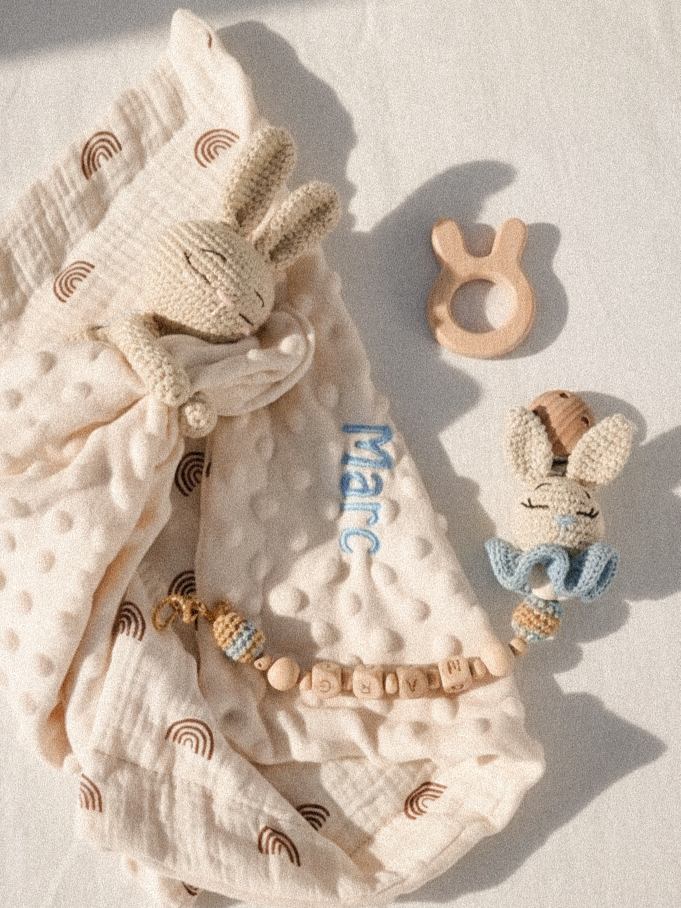 Pack Doudou Conejito Personalizado — foto 5 de detalle