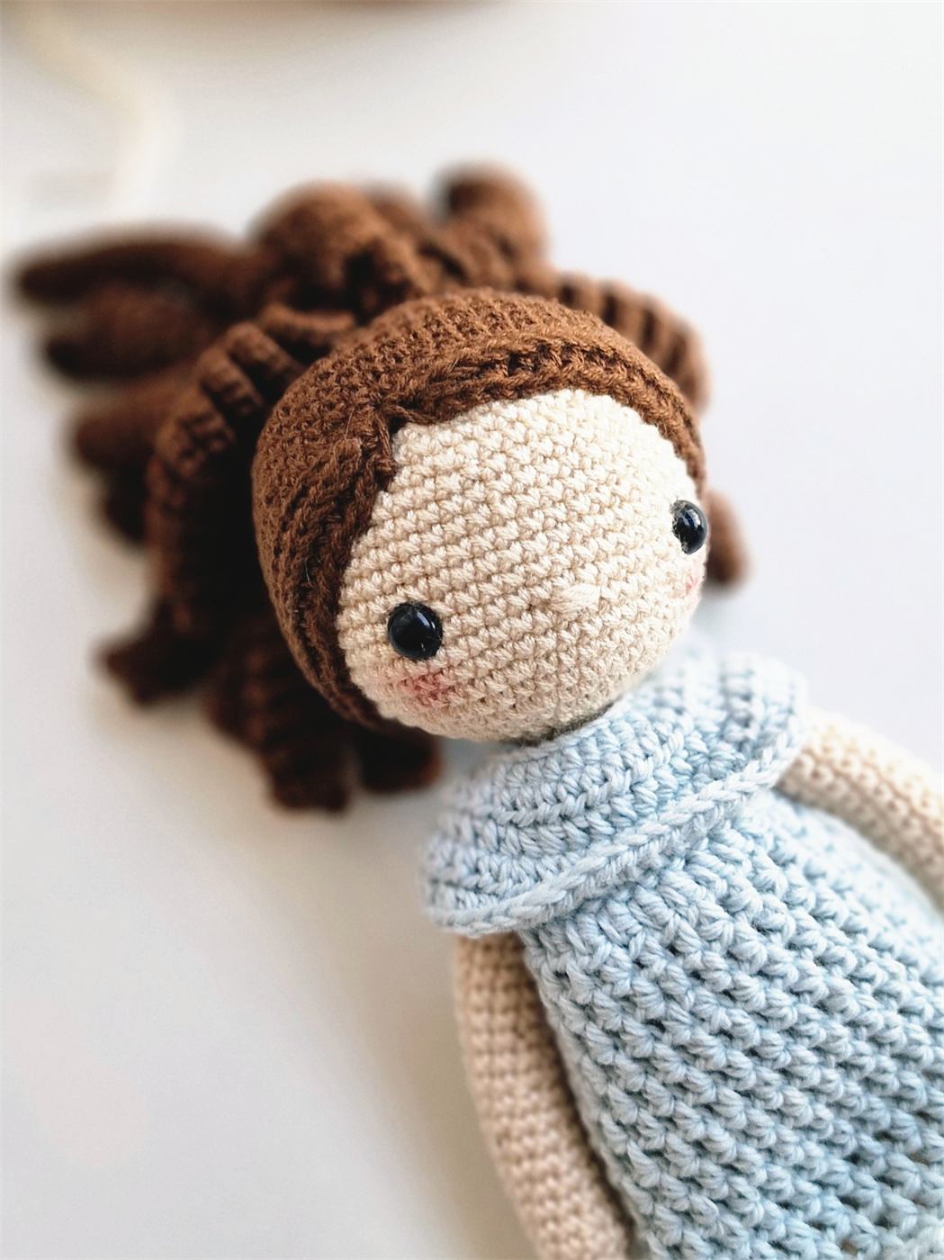 Rosita — amigurumi tejido a mano por Trufitas Artesanas